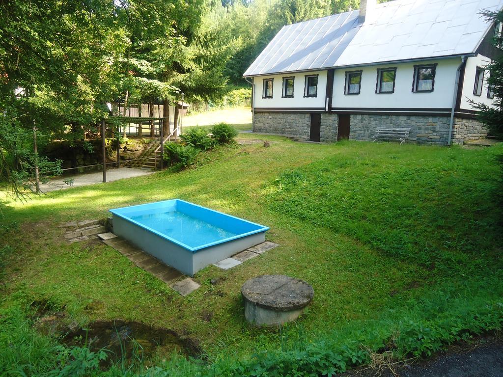Chata Tanvaldsky Spicak Exterior foto